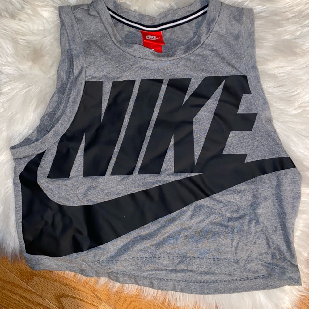 Nike cropped tank top